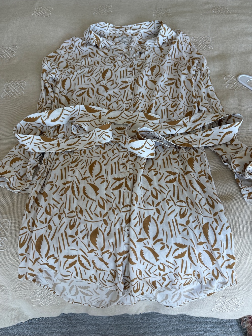 Kiwi Cream Tunic with Brown Leaf Print